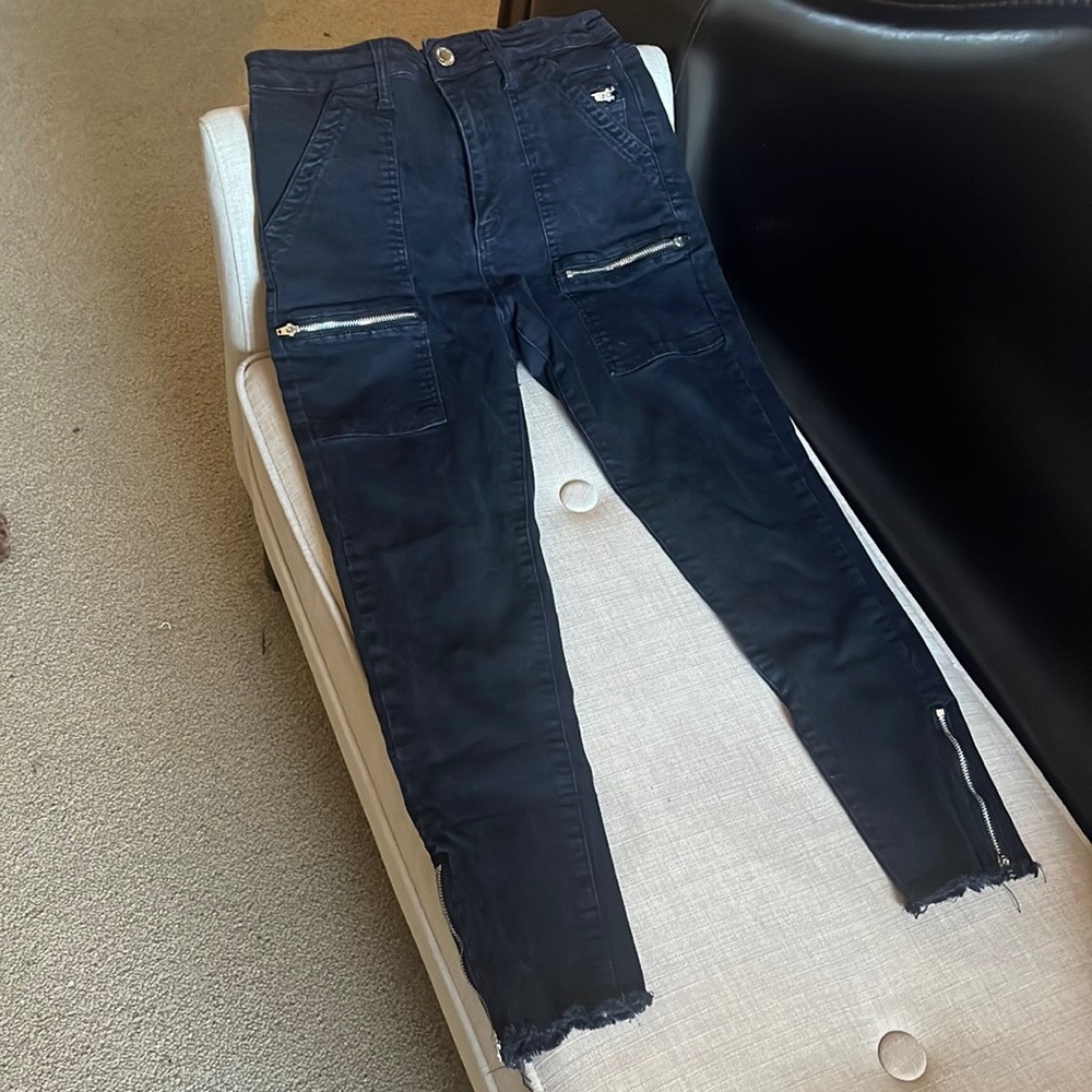 8th of LA black skinny jeans with zipper detail size L